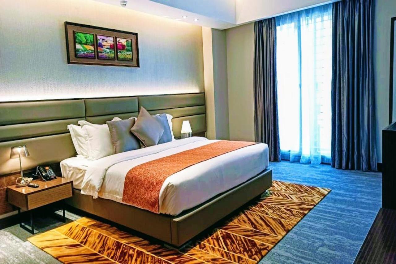 โรงแรมออมนิ เรสซิเดนซี ธากา ภายนอก รูปภาพ