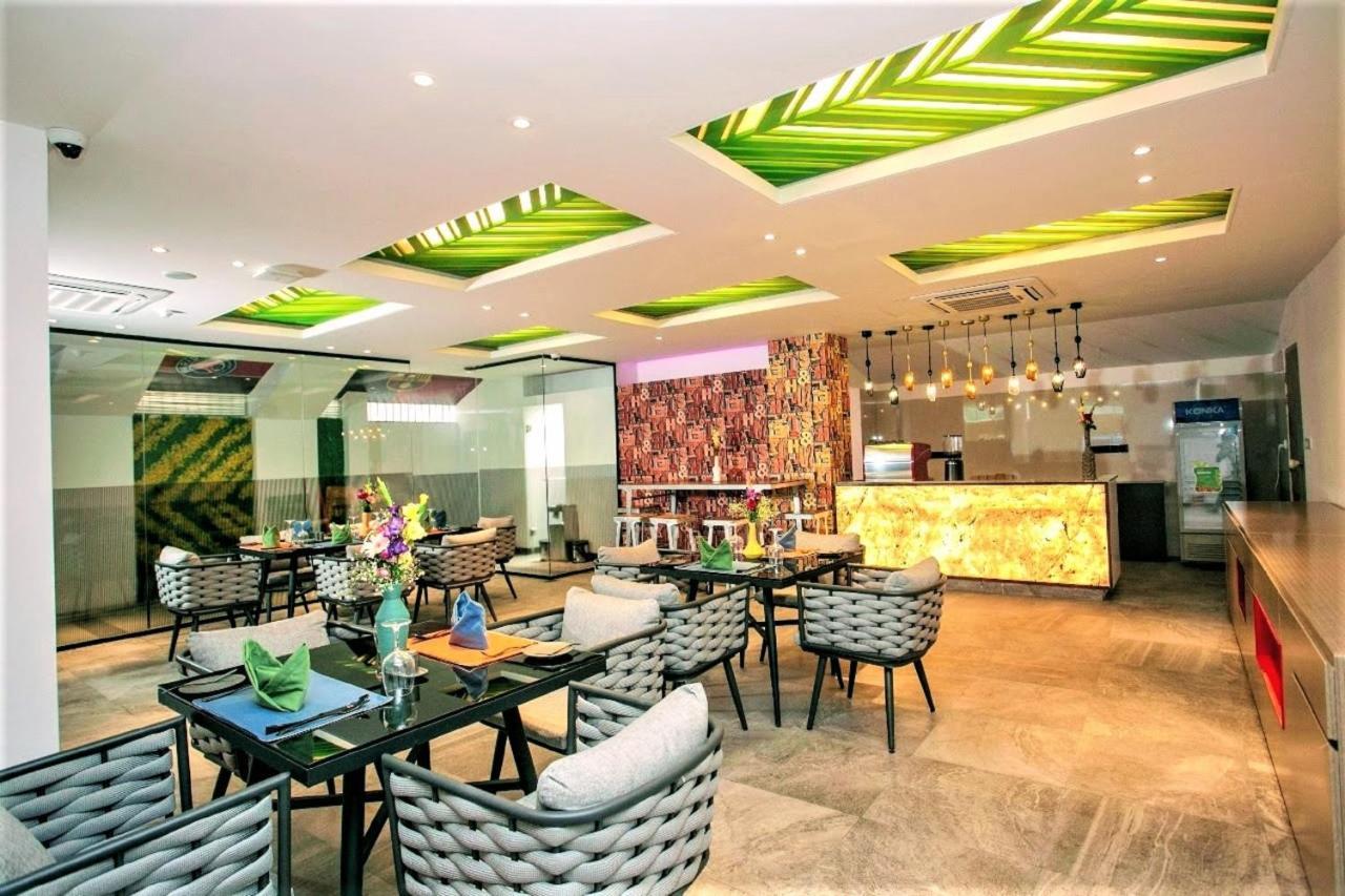 โรงแรมออมนิ เรสซิเดนซี ธากา ภายนอก รูปภาพ